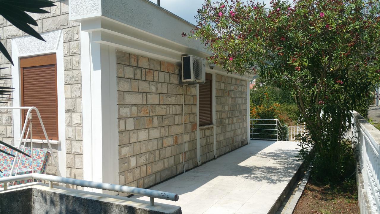 Villa Antic With Private Pool In Budva Exterior foto